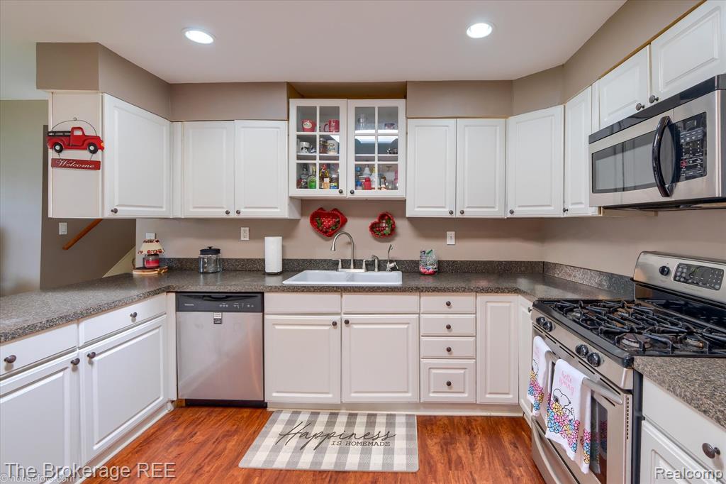 4156 Bobwhite Drive, Flint, MI 48506 — Photo 15