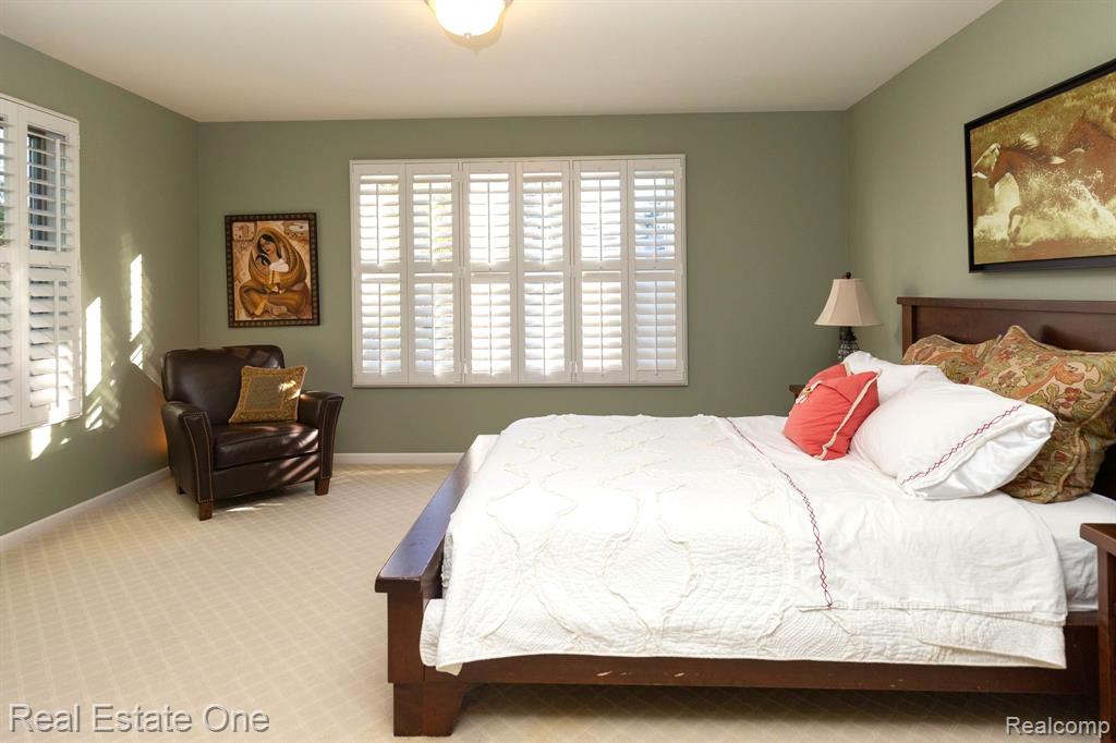 5538 CLEARVIEW Drive, Troy, MI 48098 — Photo 46
