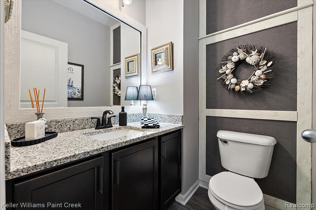 84 Greenan Lane, Lake Orion, MI 48362 — Photo 14