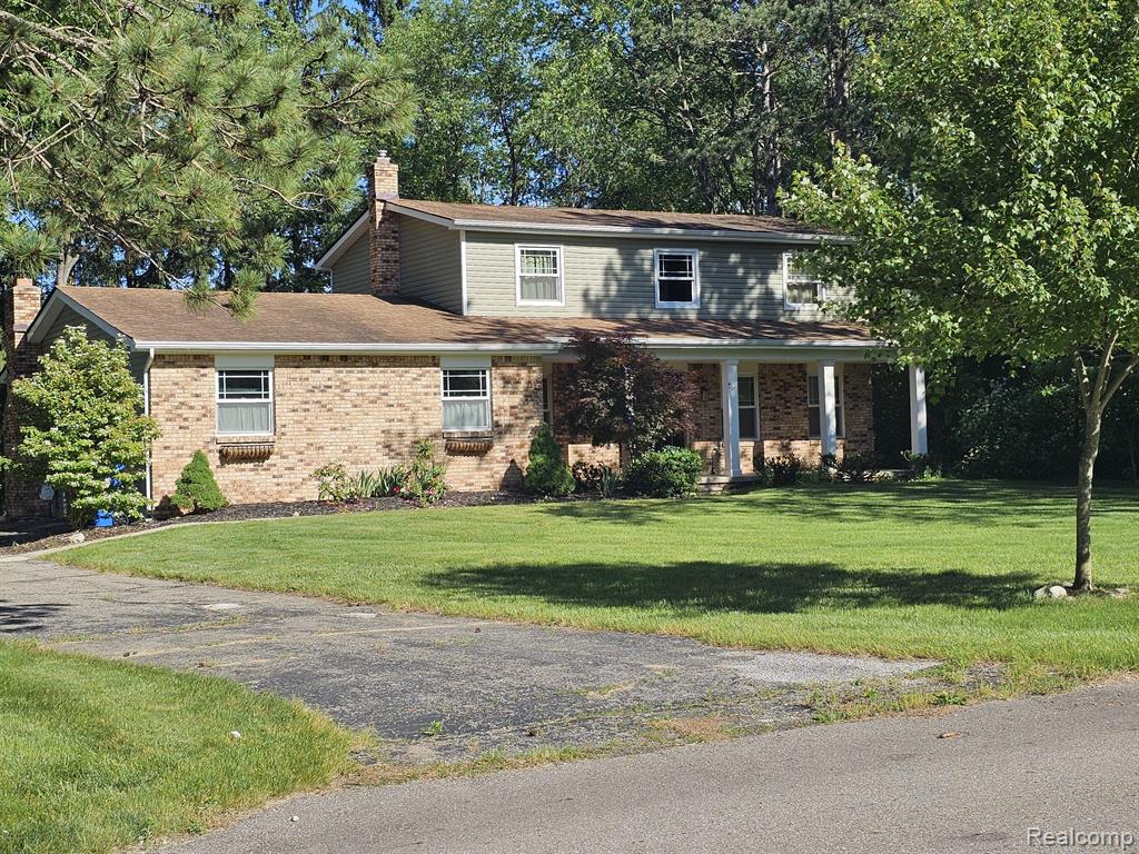 5163 PINE HILL Circle, Howell, MI 48843 — Photo 4