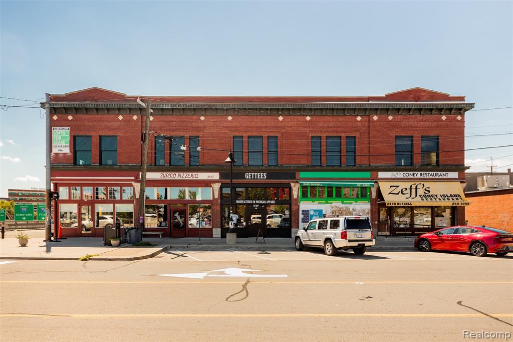 2453 Russell Street