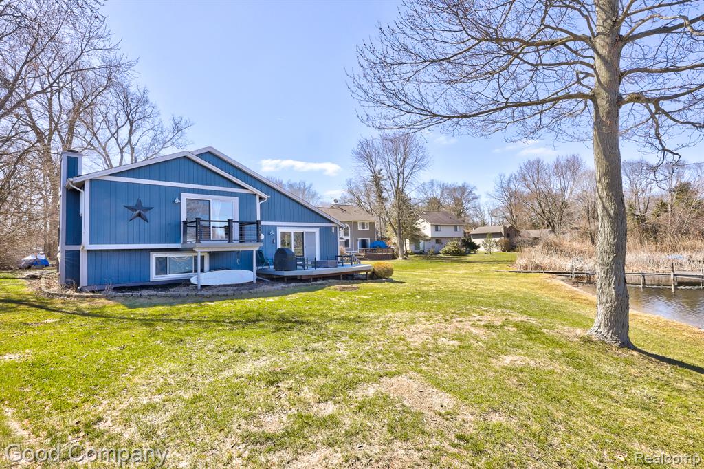 9526 Montgold Avenue, White Lake, MI — Photo 53