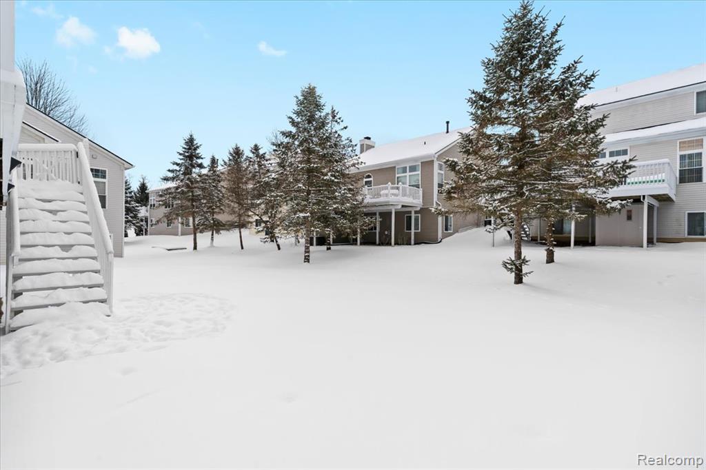 1234 Hudson Drive, Howell, MI 48843 — Photo 25