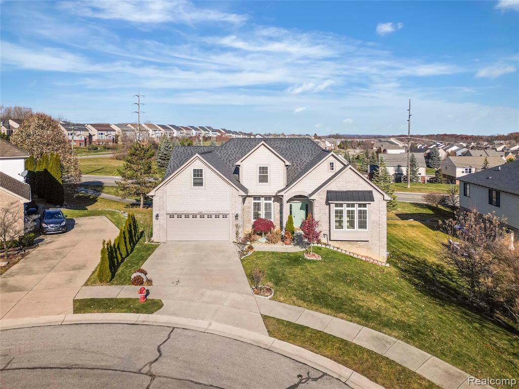 4489 Cedarhill Court, Auburn Hills, MI 48326 — Photo 2