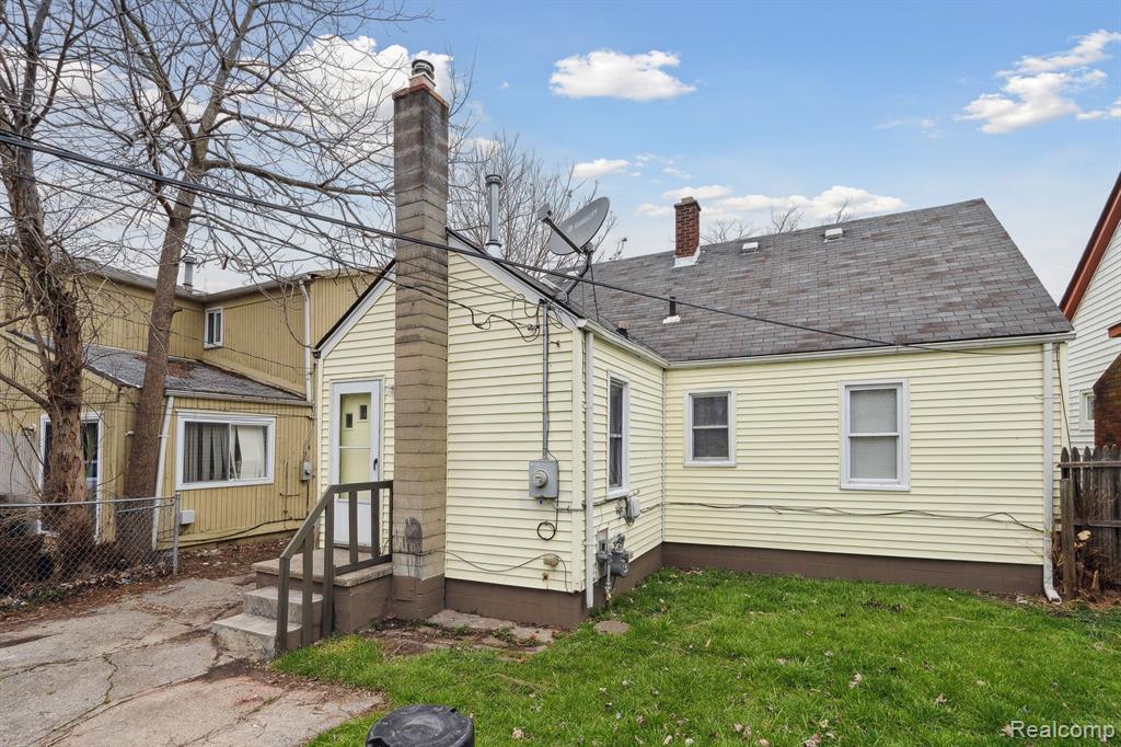 8468 LOZIER Avenue, Warren, MI 48089 — Photo 29