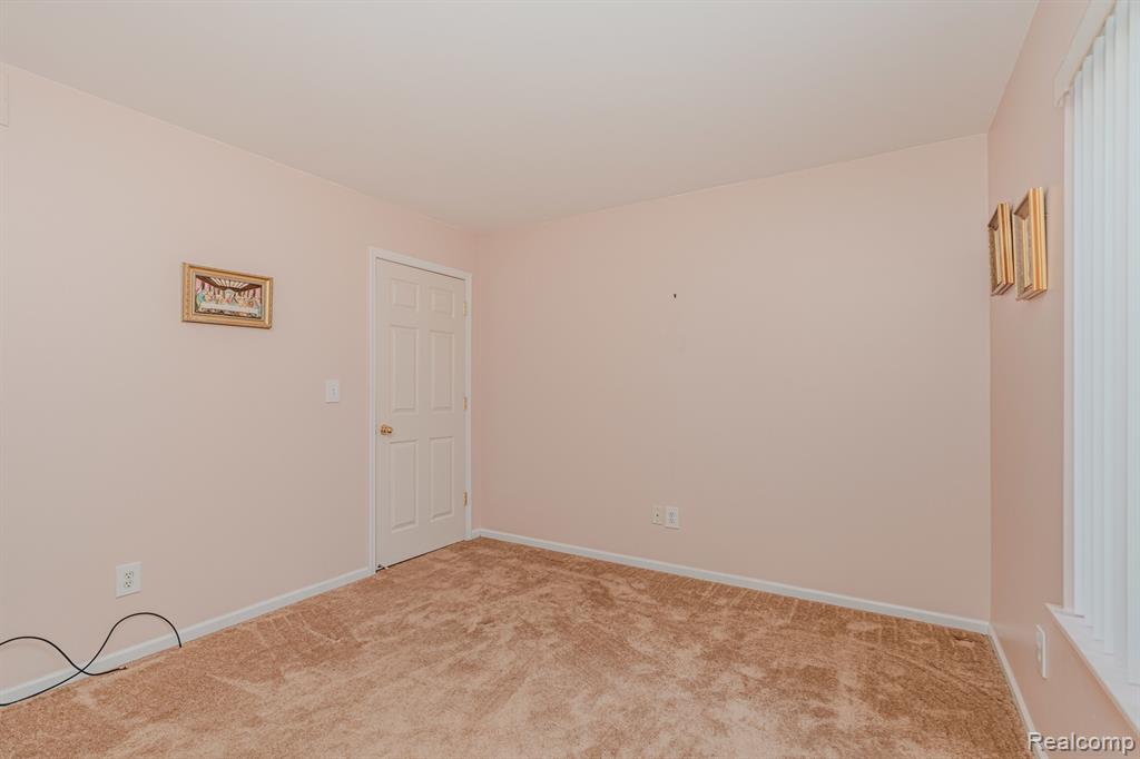 1853 Wexford Circle, Ypsilanti, MI 48198 — Photo 16