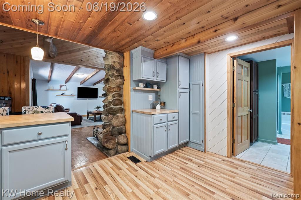 4474 Five Lakes Road, North Branch, MI 48461 — Photo 12