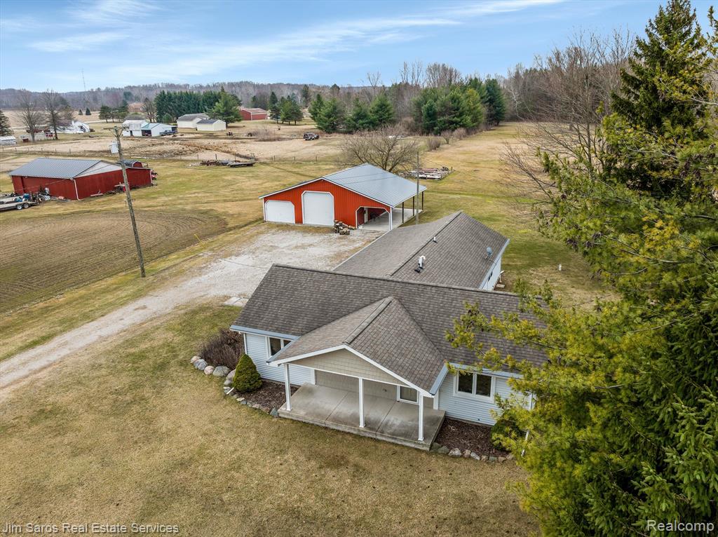 6573 FRED W MOORE, China, MI — Photo 2