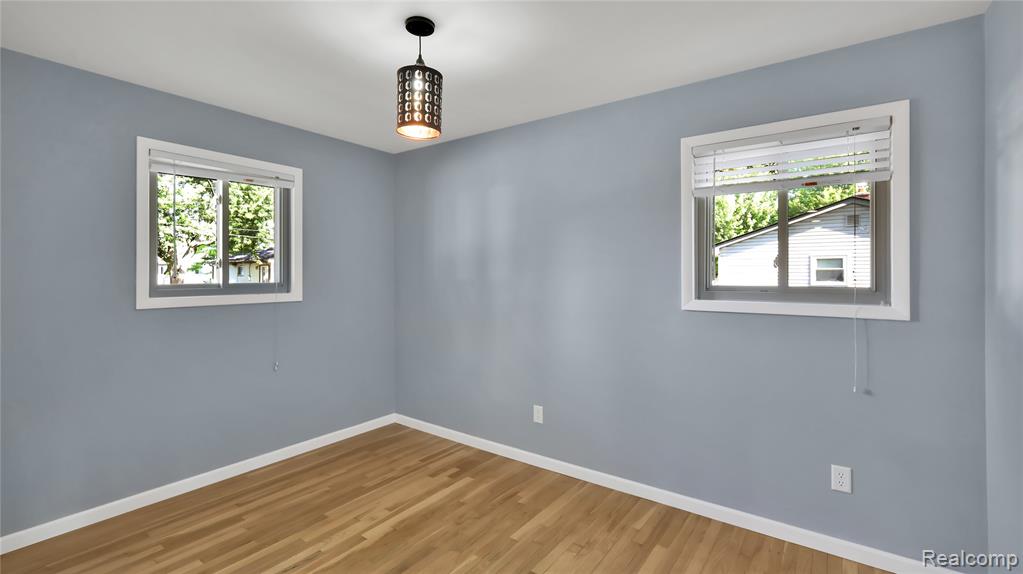 42938 Gainsley Drive, Sterling Heights, MI 48313 — Photo 12