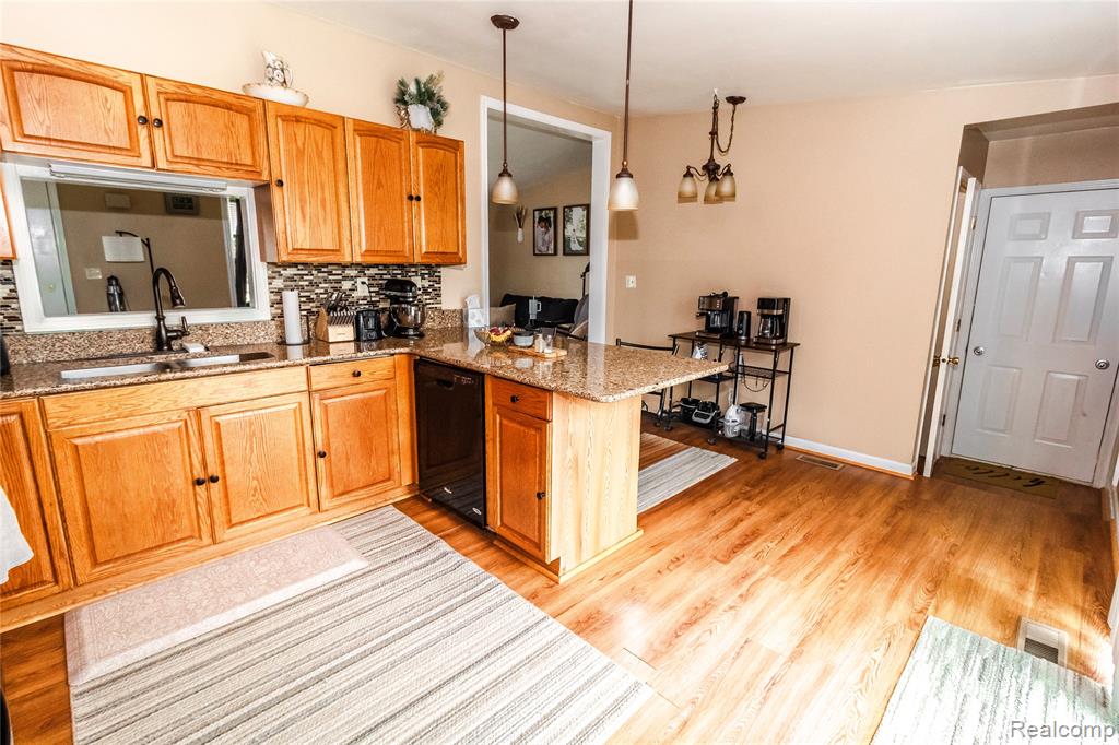 6761 Lorraine Street, Marlette, MI 48453 — Photo 5