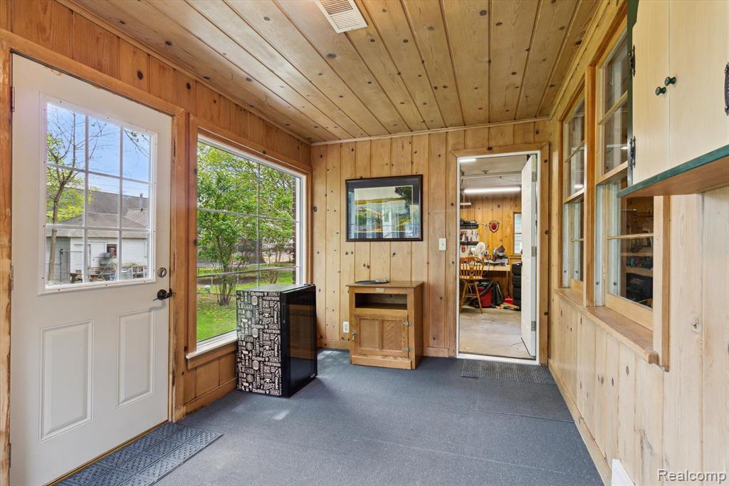 208 E SAINT CLAIR Street, Almont, MI 48003 — Photo 27