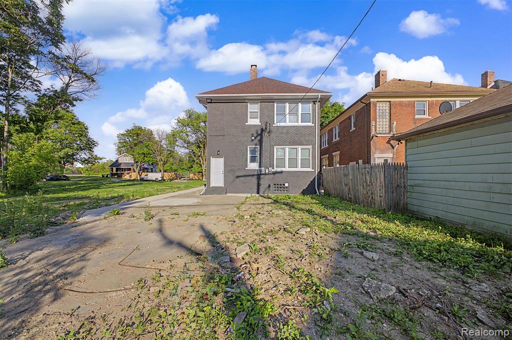 5060 S Clarendon Street, Detroit, MI 48204 — Photo 49