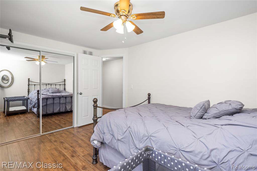 5651 Warrenshire Drive, West Bloomfield, MI — Photo 33