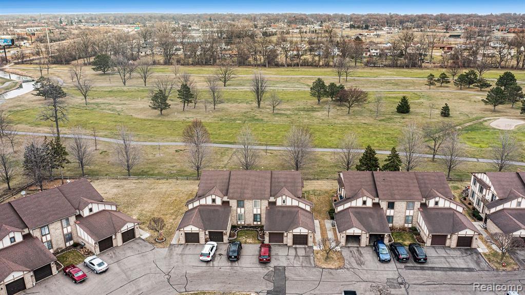946 Country Club Drive, Saint Clair Shores, MI 48082 — Photo 20