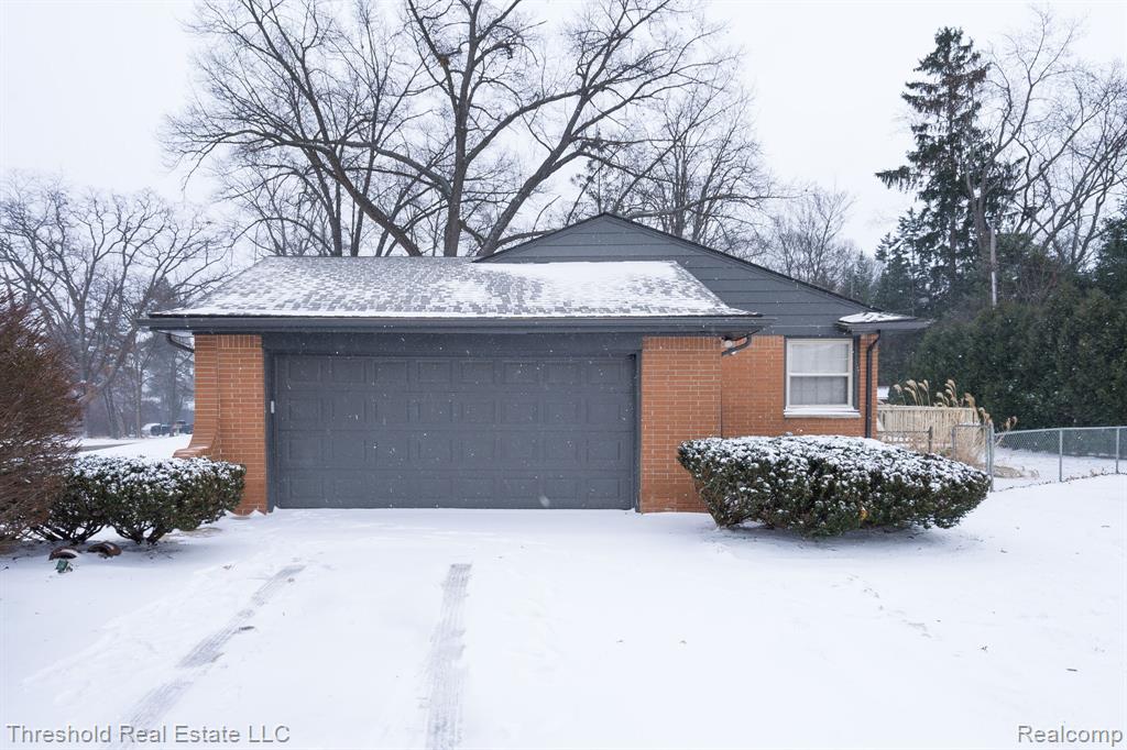 5595 Old Orchard Trail, Orchard Lake Village, MI 48324 — Photo 5