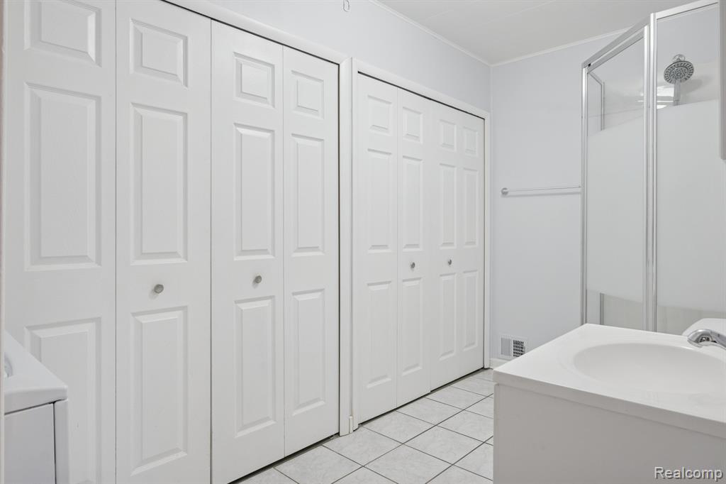 32463 Sheridan, Beverly Hills, MI 48025 — Photo 26