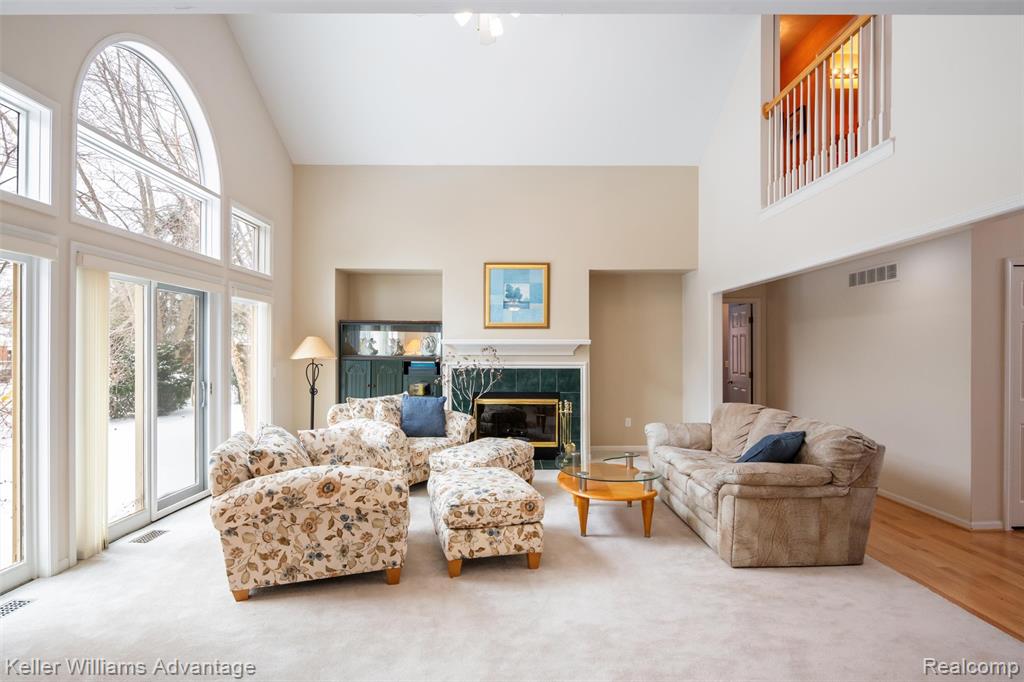 2850 Santia Drive, Troy, MI, 48085