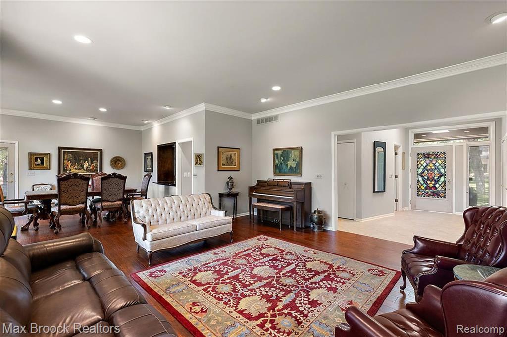 45167 9 Mile Road, Novi, MI 48167 — Photo 9