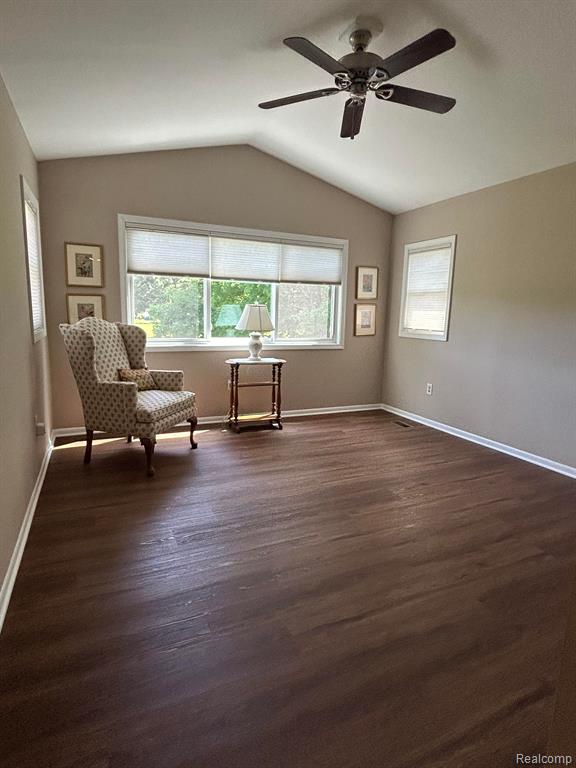 1427 N SILO RIDGE Drive, Ann Arbor, MI 48108 — Photo 9