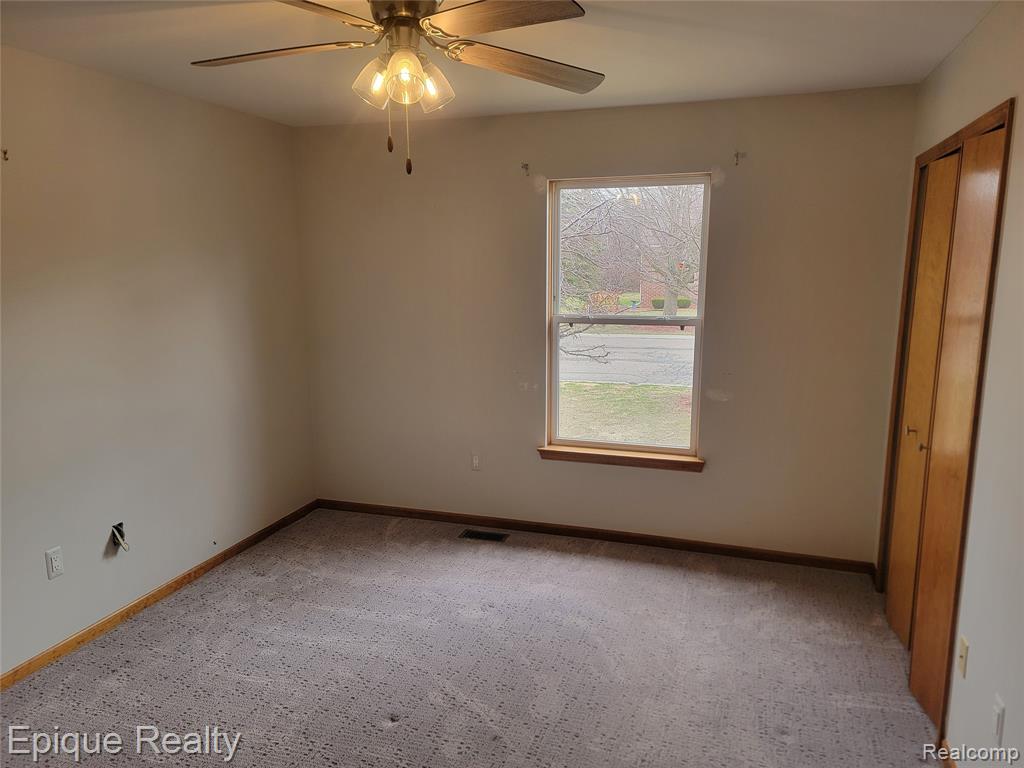 416 River Valley Drive, Marine, MI — Photo 18