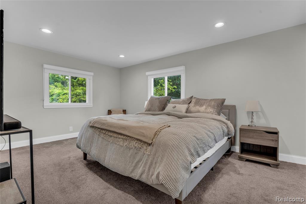 6736 Timber Ridge Drive, Bloomfield Hills, MI 48301 — Photo 17