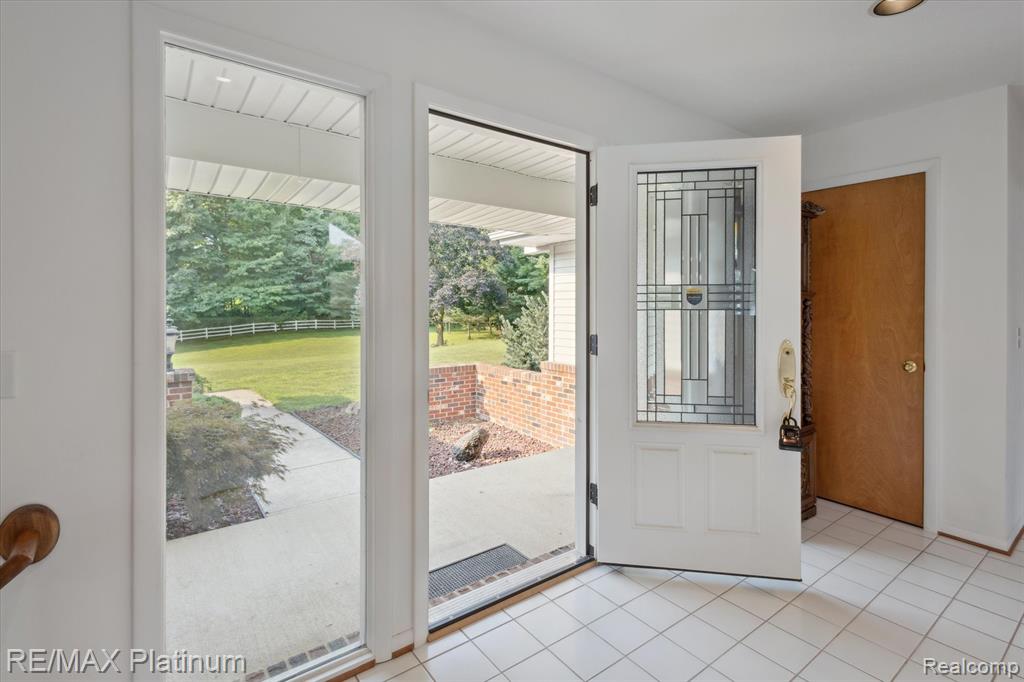 11522 Roberts Road, Stockbridge, MI 49285 — Photo 8