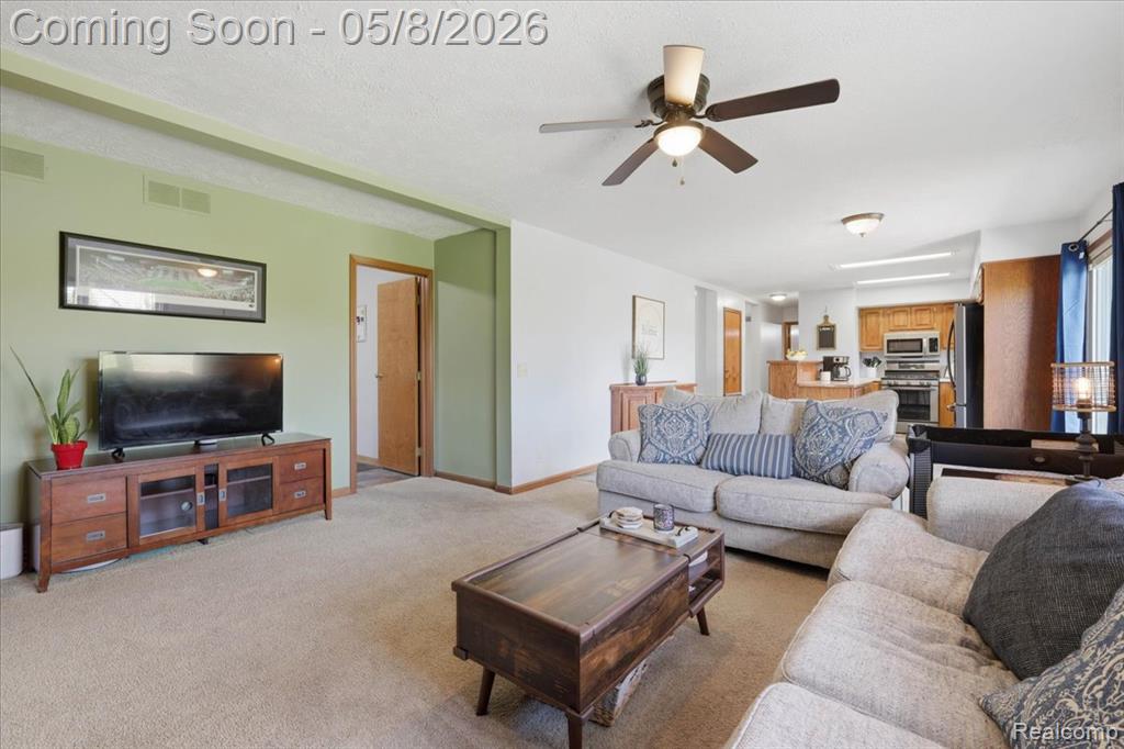 9514 Aspen View Drive, Grand Blanc, MI 48439 — Photo 23