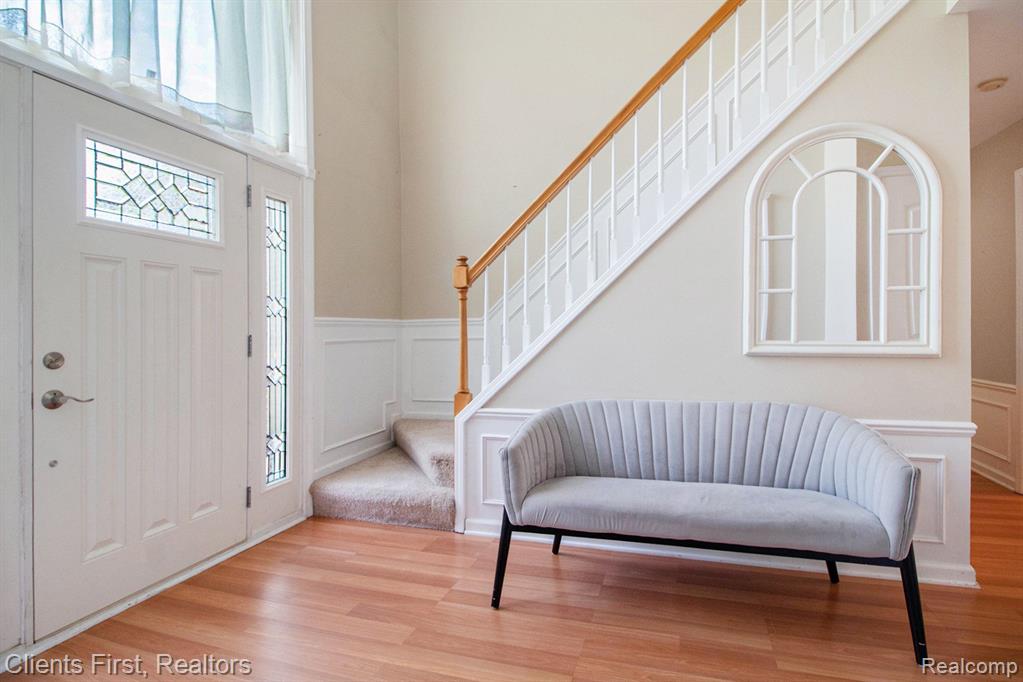 7140 OAKLEAF Court, Canton, MI 48187 — Photo 6