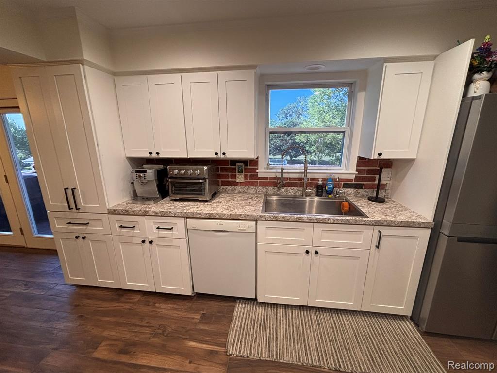 4095 Blood Road, Metamora, MI 48455 — Photo 16