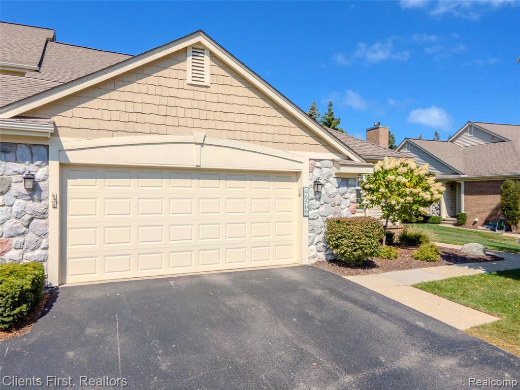 46509 Killarney Circle, Canton, MI 48188 — Photo 2