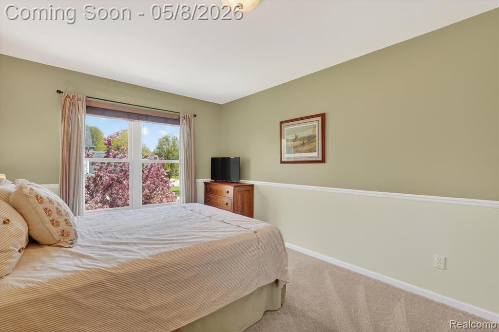 458 Kent Way, White Lake, MI 48383 — Photo 33