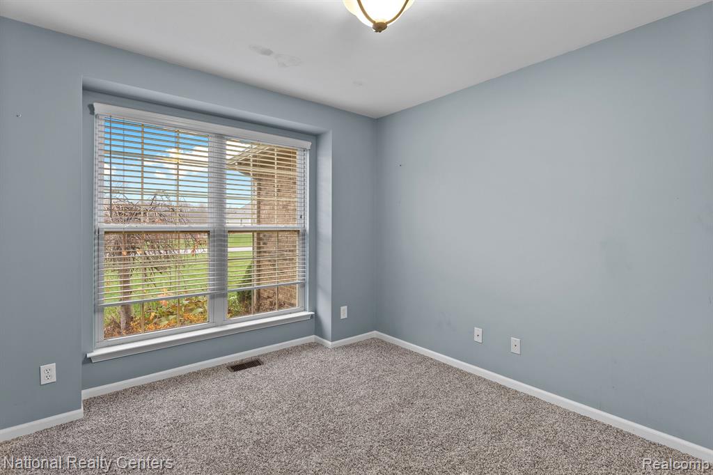 316 Lenox Lane, Brighton, MI 48114 — Photo 24