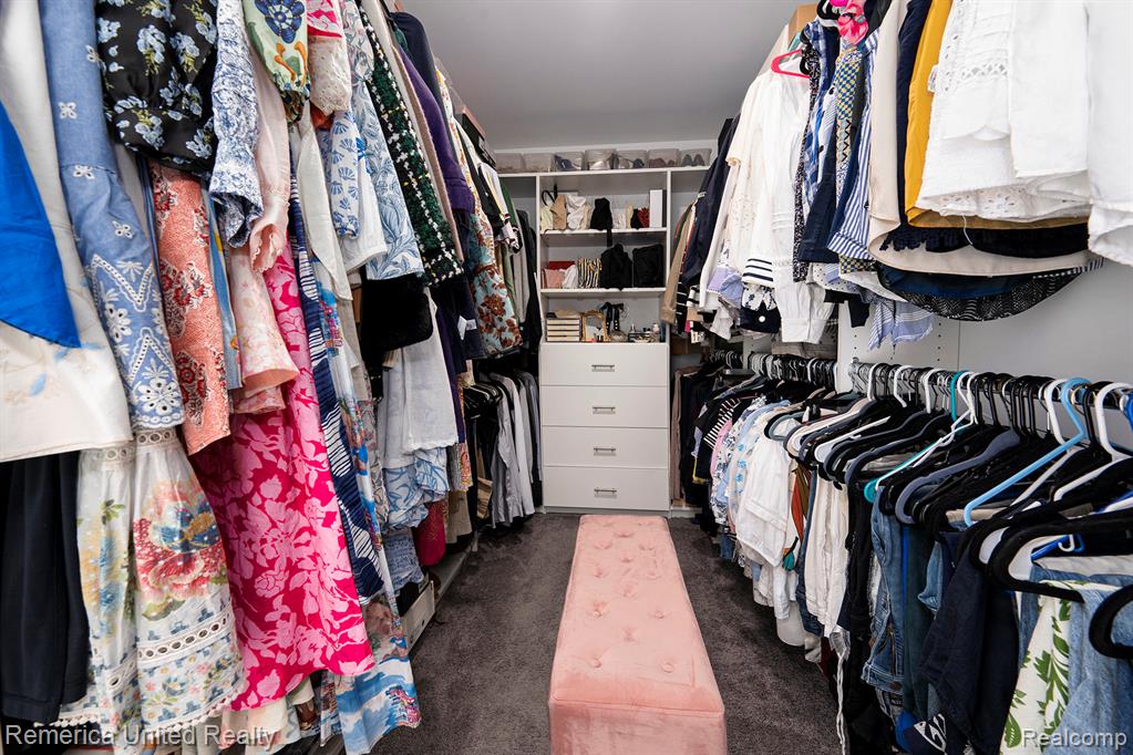 53213 Bay Laurel Lane, South Lyon, MI, 48178