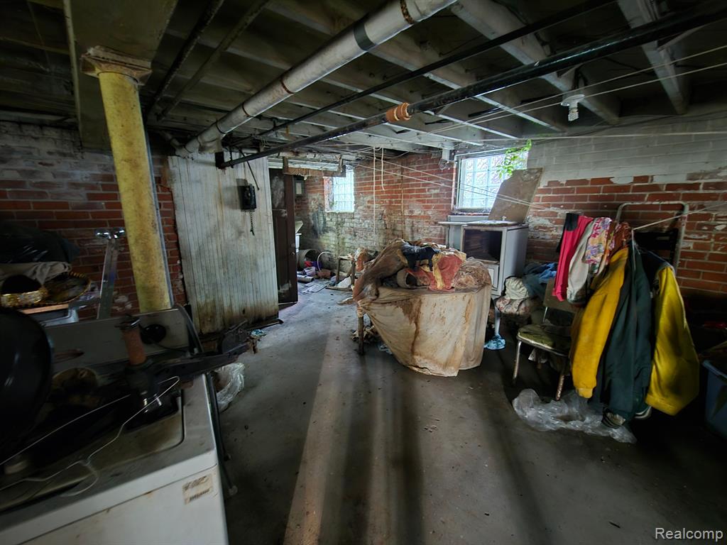 966 ALGONQUIN Street, Detroit, MI 48215 — Photo 3