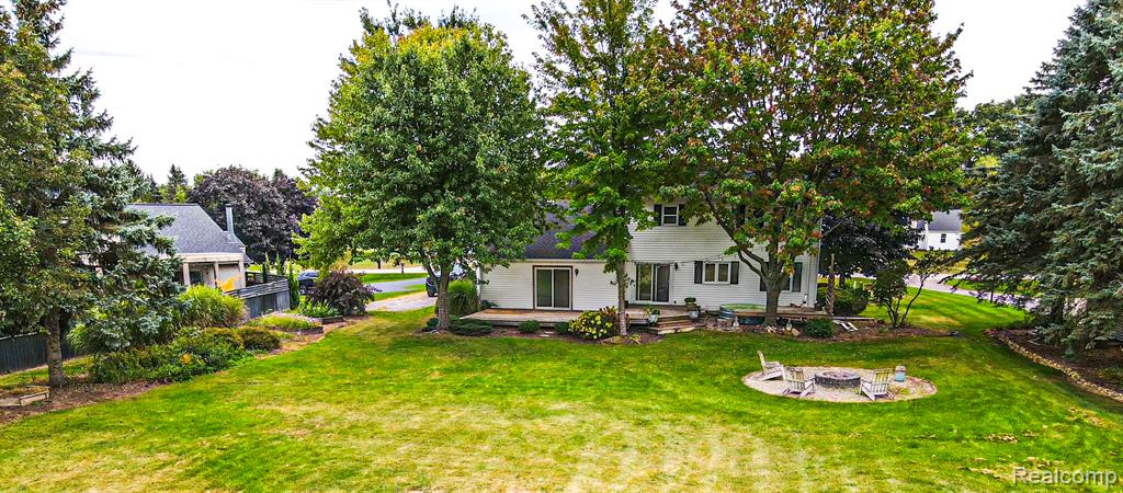 1402 Fieldstone Court, Ann Arbor, MI 48108 — Photo 22