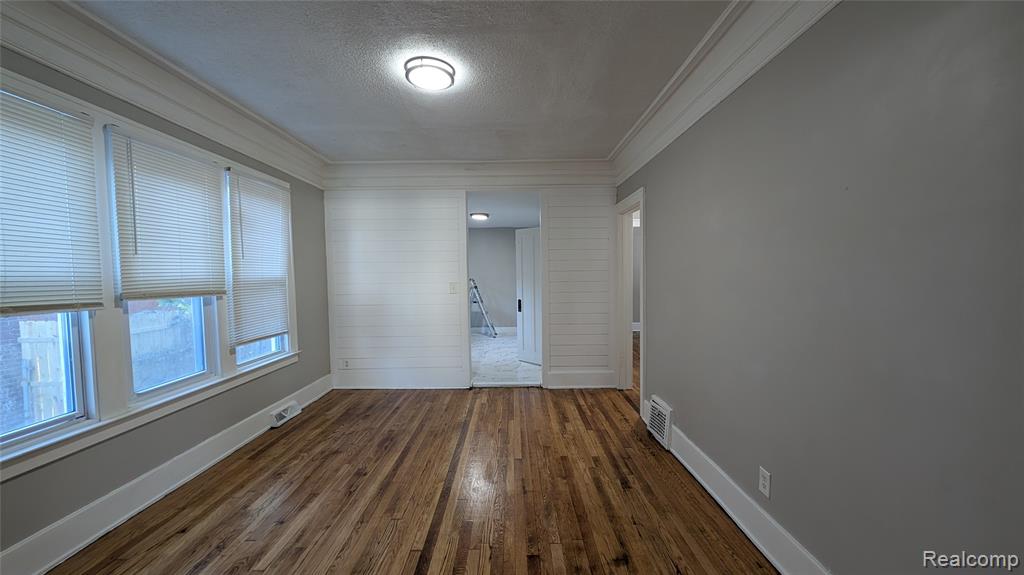 369 Newport Street, Detroit, MI, 48215