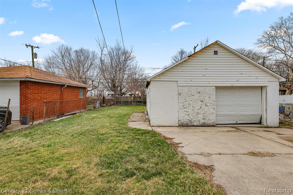 6837 Braun, Center Line, MI 48015 — Photo 35