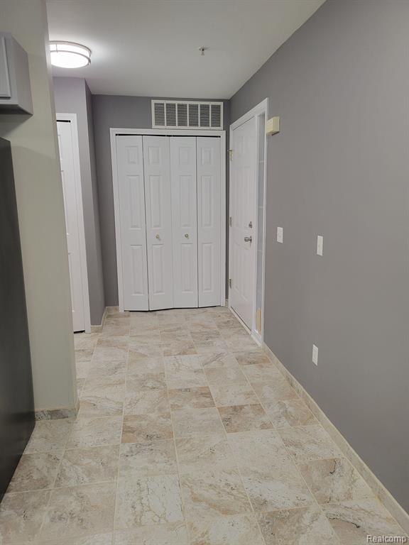 42834 PATTY Lane, Belleville, MI 48111 — Photo 3