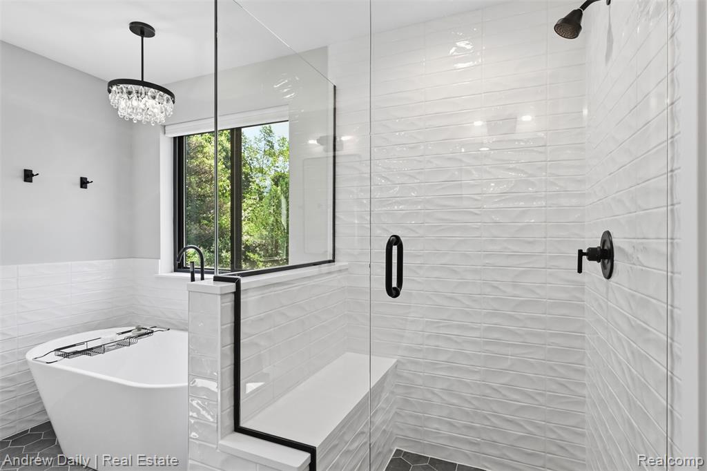 4661 Spears Road, Pinckney, MI 48169 — Photo 38