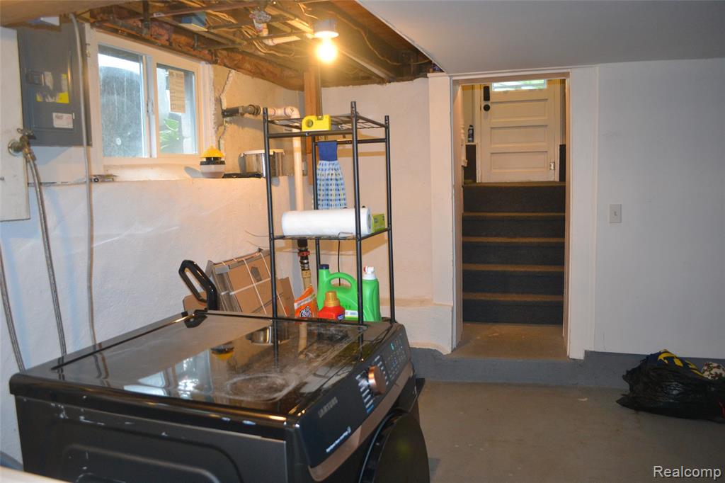 5244 Oleksyn Road, Flint, MI 48504 — Photo 26