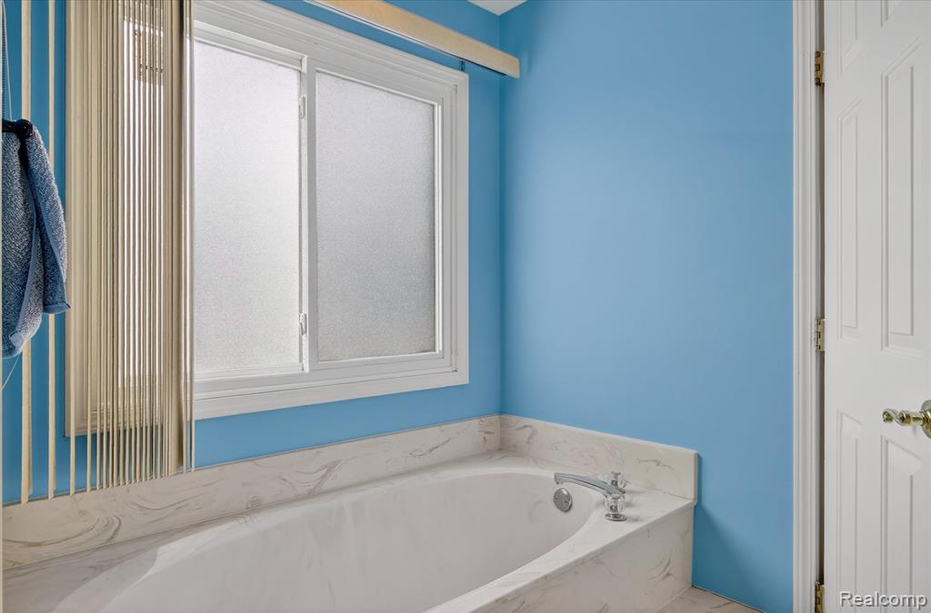 6857 Bridgemont Drive, Canton, MI 48187 — Photo 38