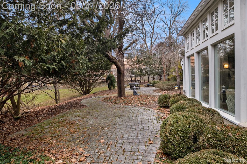 26580 Wellington Road, Franklin, MI 48025 — Photo 51