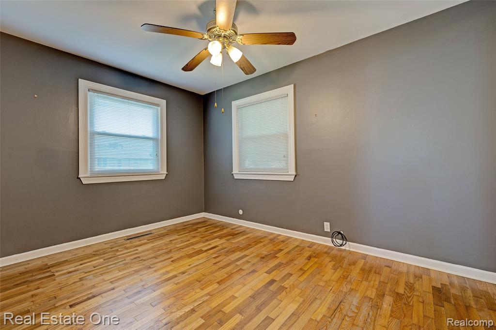705 Richard Street, Holly, MI 48442 — Photo 29