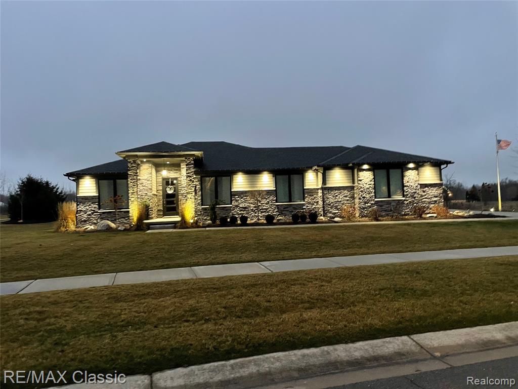 TBB Buttercup Trail, Milford, MI 48381 — front exterior