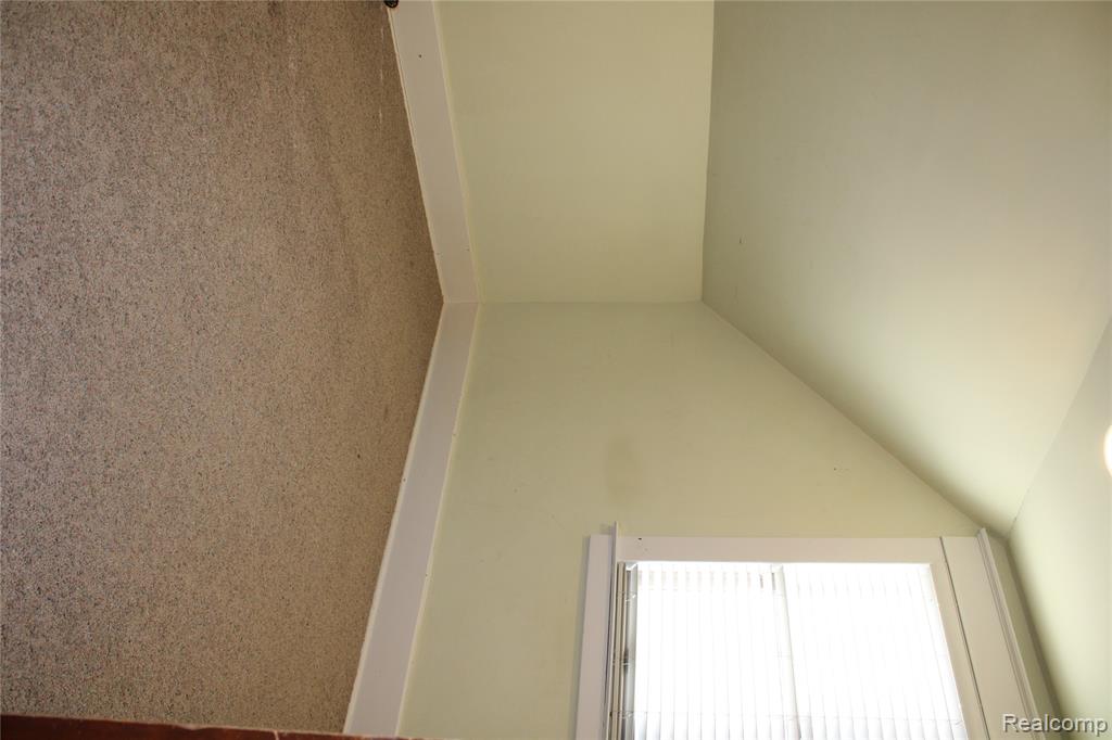 209 Maple Street, Almont, MI 48003 — Photo 23