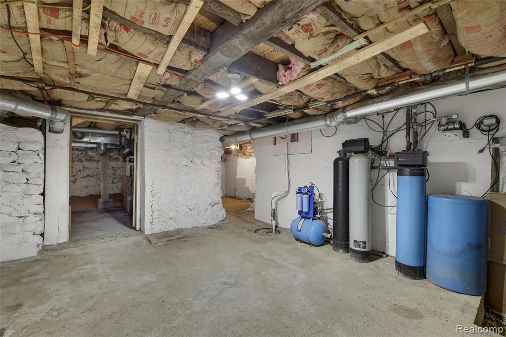 6480 Dryden Road, Almont, MI 48003 — Photo 17