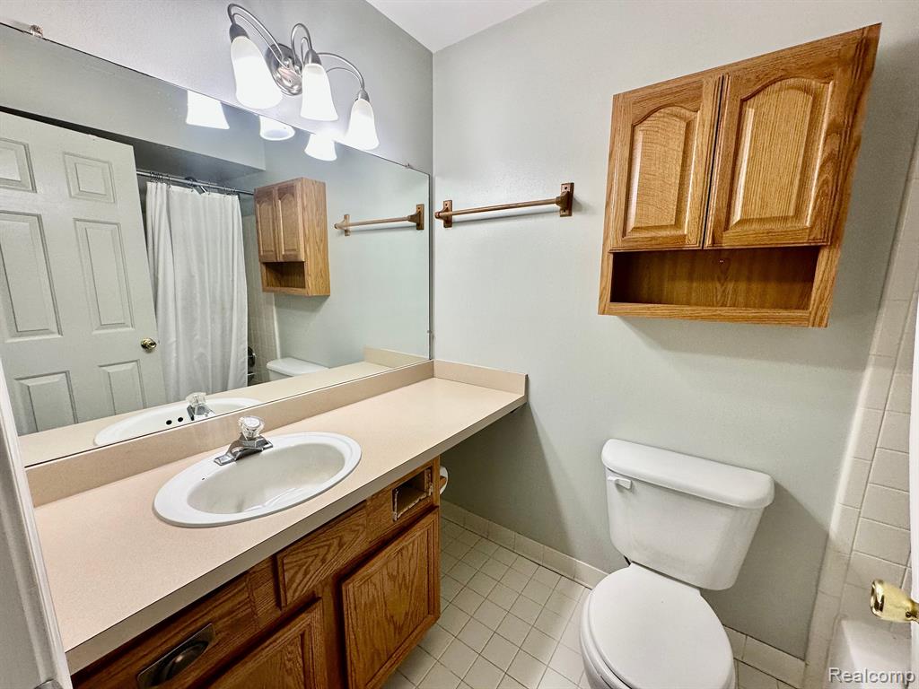 1900 HAWKS NEST Court, 60, Canton, MI 48188 — Photo 18
