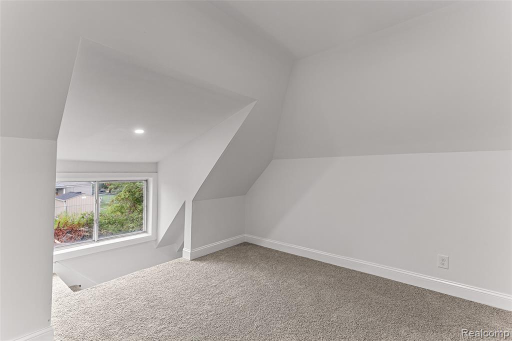 4472 French Road, Detroit, MI 48214 — Photo 9