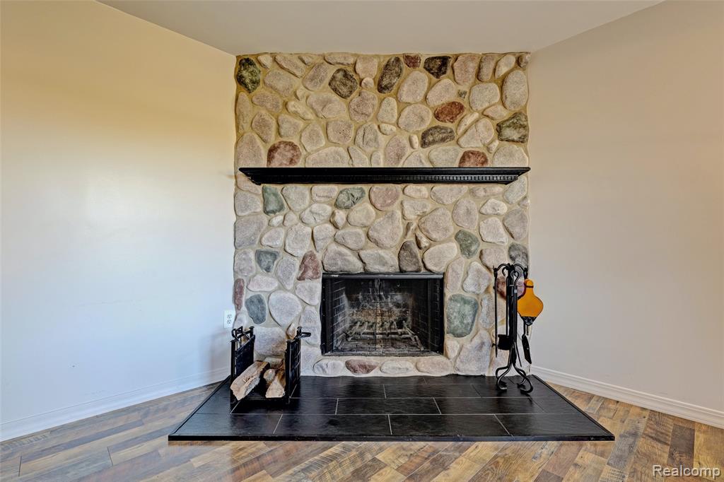 2290 Silver Fox Run, Holly, MI 48442 — Photo 8