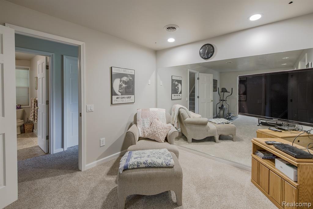 4780 Hillcrest Drive, Clarkston, MI — Photo 54